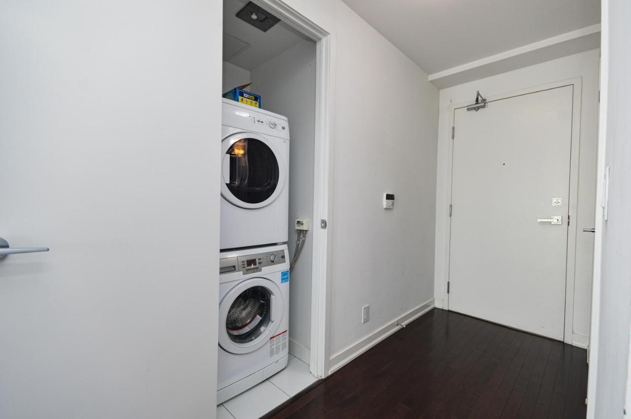 Downtown Toronto Condo Near Cn Tower, Mtcc, Rogers Center , Union Station Dış mekan fotoğraf