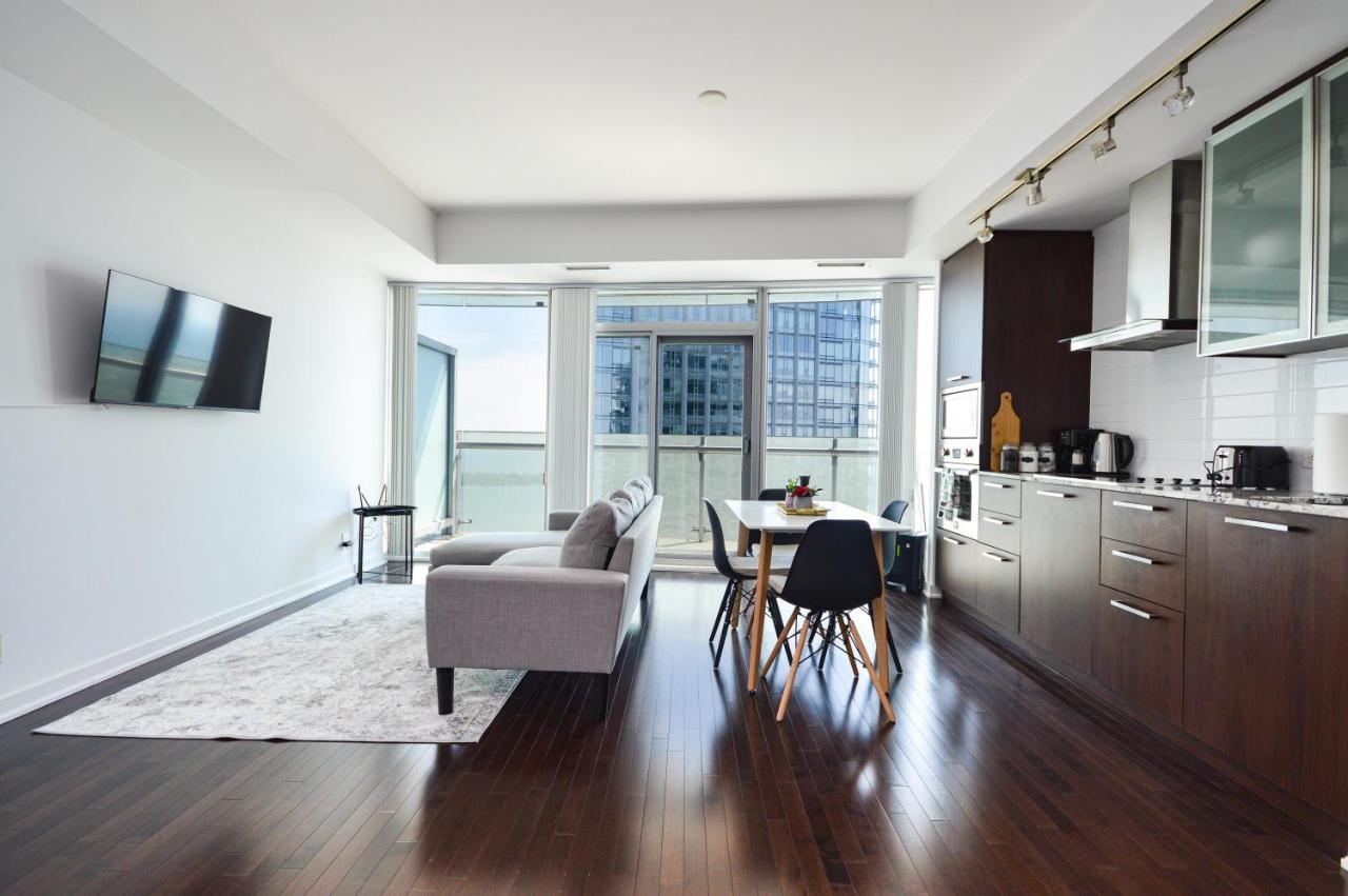 Downtown Toronto Condo Near Cn Tower, Mtcc, Rogers Center , Union Station Dış mekan fotoğraf