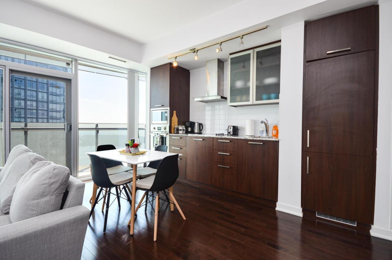 Downtown Toronto Condo Near Cn Tower, Mtcc, Rogers Center , Union Station Dış mekan fotoğraf