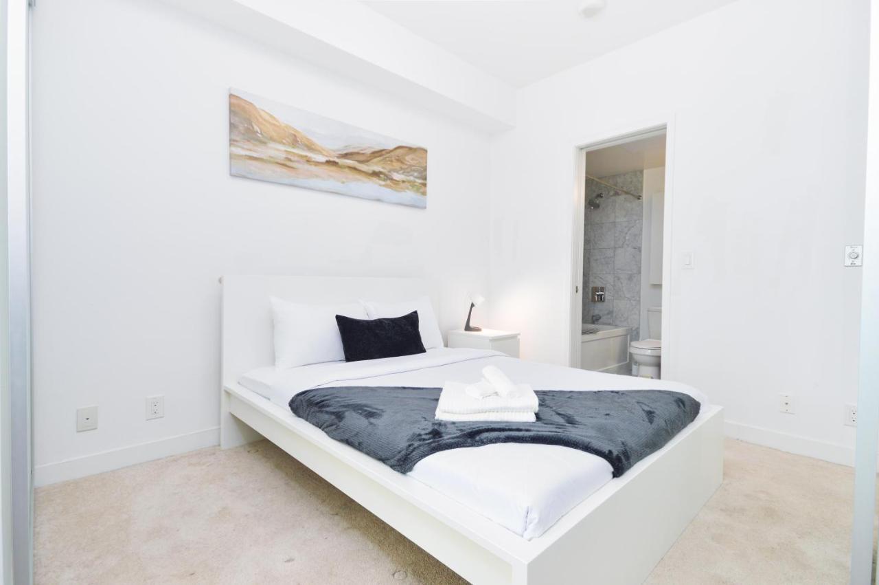 Downtown Toronto Condo Near Cn Tower, Mtcc, Rogers Center , Union Station Dış mekan fotoğraf