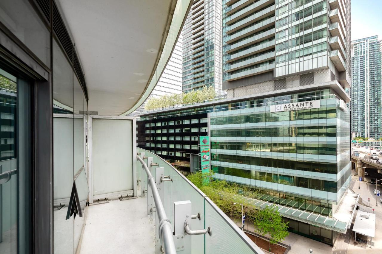 Downtown Toronto Condo Near Cn Tower, Mtcc, Rogers Center , Union Station Dış mekan fotoğraf