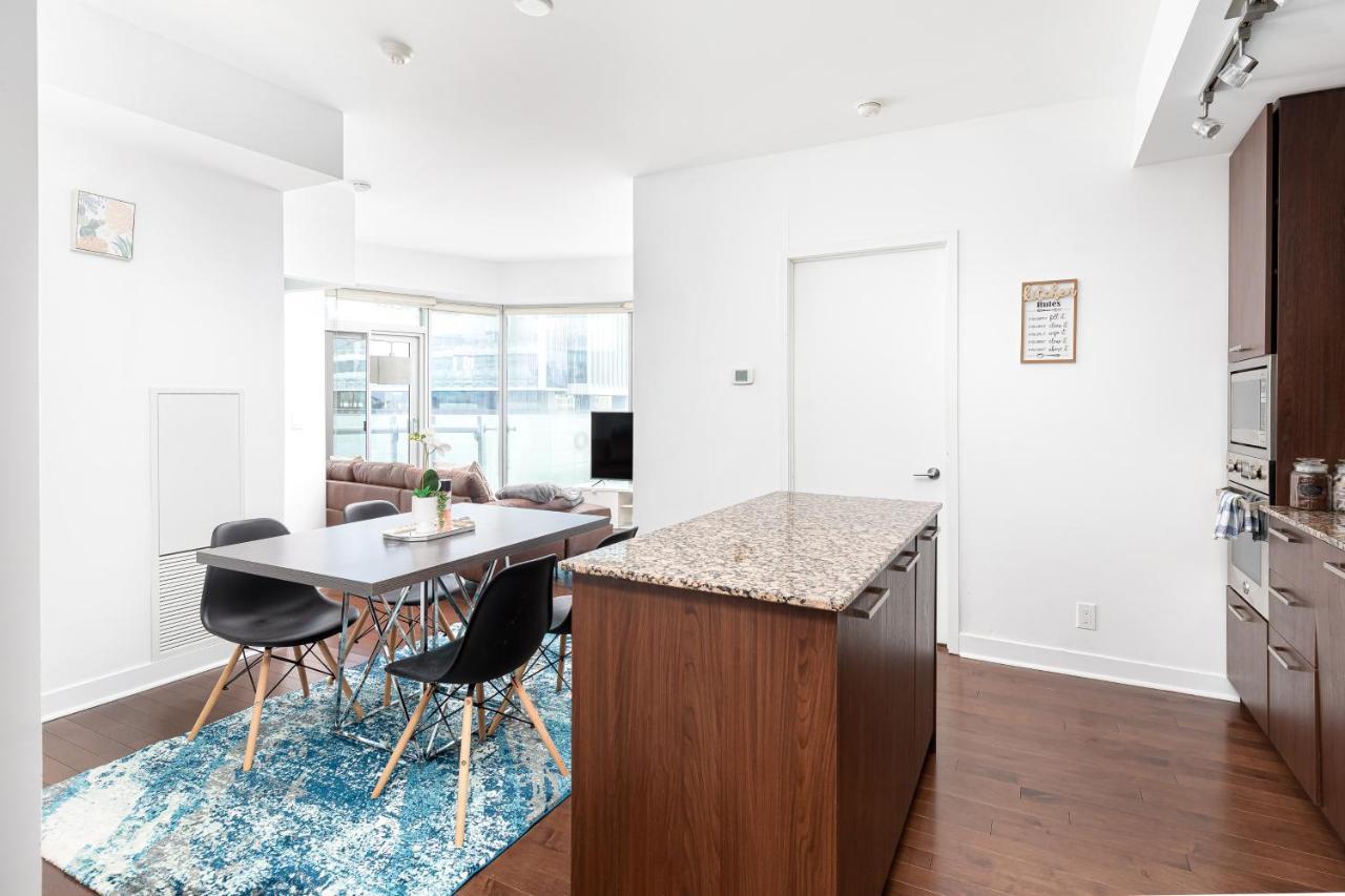 Downtown Toronto Condo Near Cn Tower, Mtcc, Rogers Center , Union Station Dış mekan fotoğraf