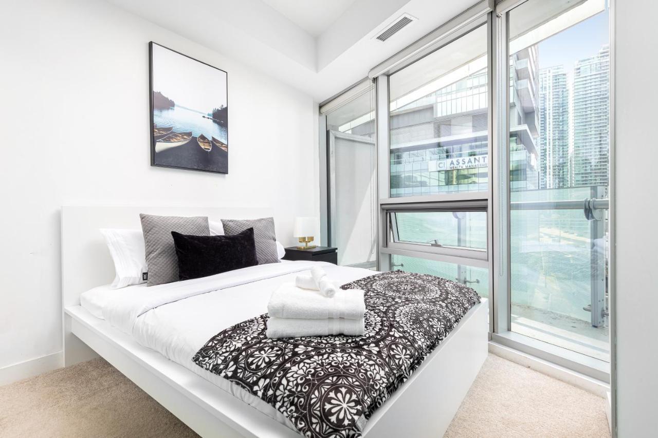 Downtown Toronto Condo Near Cn Tower, Mtcc, Rogers Center , Union Station Dış mekan fotoğraf